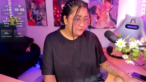 karen  online show from October 4, 3:16 pm