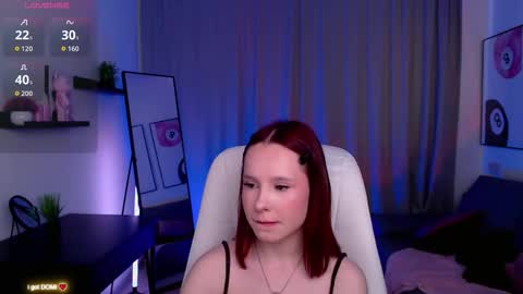 Mia online show from March 23, 8:53 am