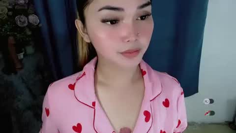 haylee online show from October 27, 2:51 am