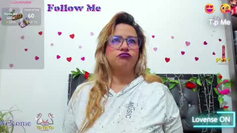 hazel online show from November 16, 10:04 am