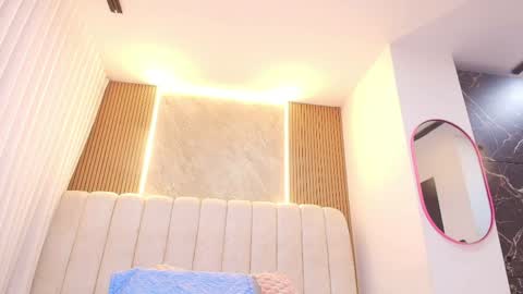 kataleya online show from April 13, 7:25 pm