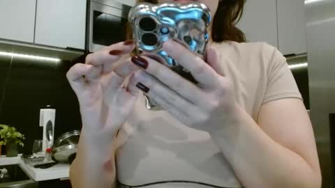 Hazel online show from October 31, 3:38 pm