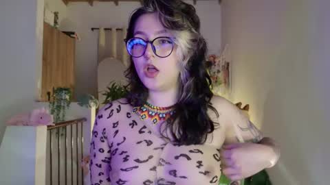 Hazel Brown online show from June 7, 1:23 am