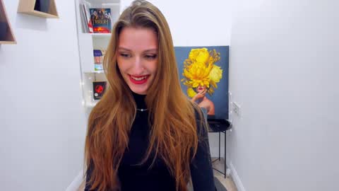 Snapshot of heartedlove_1 chatting on January 15, 3:22 am heartedlove_1 online show from January 15, 3:22 am
