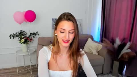 Snapshot of heartedlove_1 chatting on September 17, 12:36 pm heartedlove_1 online show from September 17, 12:36 pm