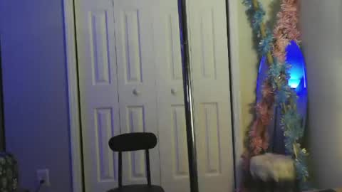 Heavenllyy online show from July 1, 3:50 am