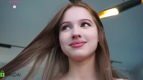 Snapshot of hecola chatting on September 17, 1:42 pm Nika next stream 200pm GMT online show from September 17, 1:42 pm