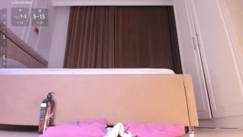 Call me Mia online show from November 26, 1:50 am