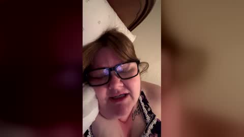 heidimackey2 online show from May 21, 6:00 am