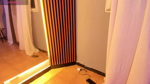 Sara online show from March 5, 8:26 pm