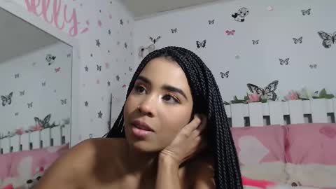 hella online show from December 21, 5:22 am