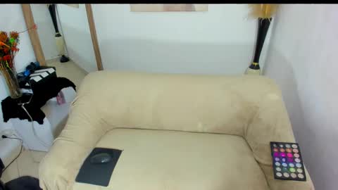 HELENA COPPER online show from October 13, 10:01 pm