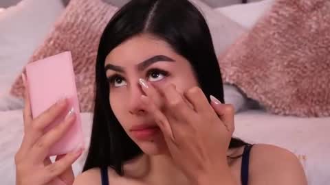 helena_whaite online show from July 8, 1:57 pm