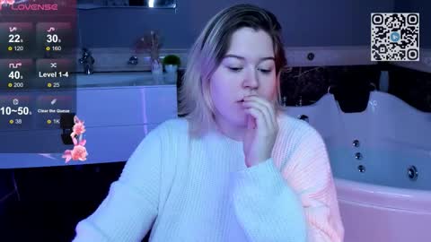 helenhartt online show from November 23, 2:25 am