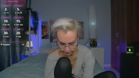 Helga online show from December 14, 5:58 pm