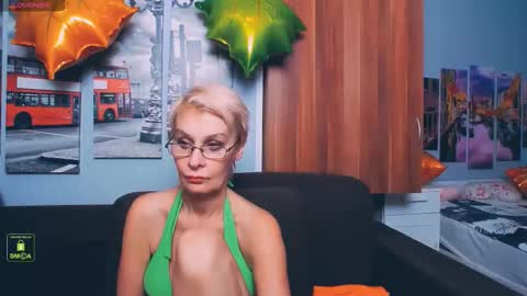 Helga online show from November 12, 10:52 pm