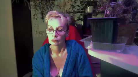 Helga online show from July 27, 6:16 pm