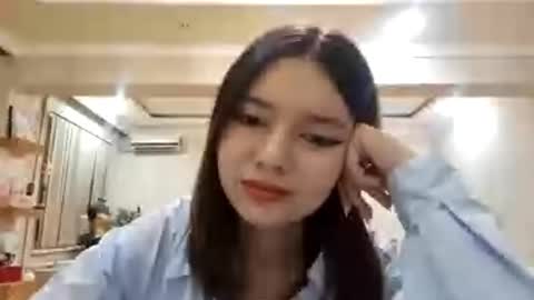 Alice online show from October 28, 6:57 pm