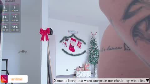 Snapshot of hell_dancer_ chatting on December 16, 8:16 pm Lexa online show from December 16, 8:16 pm