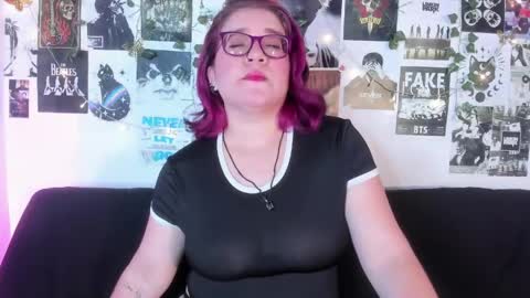 hellen online show from June 2, 3:07 am