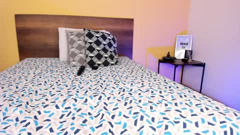 Hellen online show from December 12, 9:58 pm