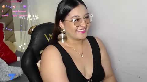 Zahira online show from November 17, 7:25 pm