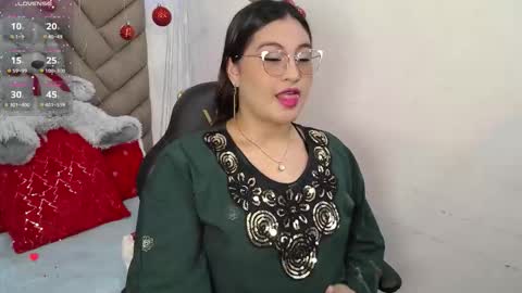Zahira online show from December 1, 7:38 pm