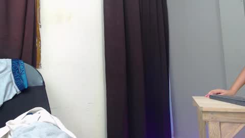 HERA online show from December 2, 7:10 am