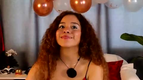 Snapshot of hercyqueen chatting on October 6, 5:51 pm hercyqueen online show from October 6, 5:51 pm
