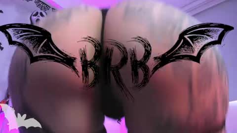  Marie  online show from April 29, 4:31 pm