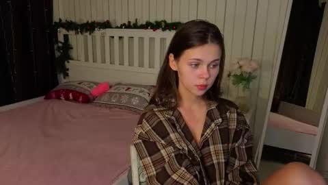 Nicole online show from March 15, 9:06 pm