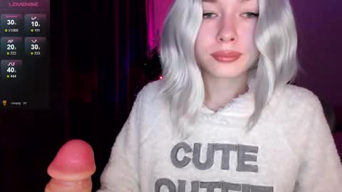 Snapshot of hey_nora_ chatting on December 26, 1:29 am Nora online show from December 26, 1:29 am
