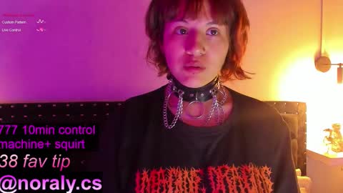 Noraly  online show from October 19, 4:14 am