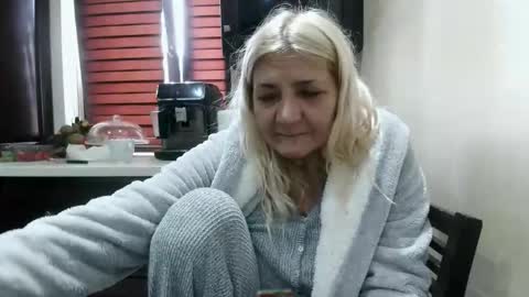 Heyheygrey online show from February 20, 1:01 pm