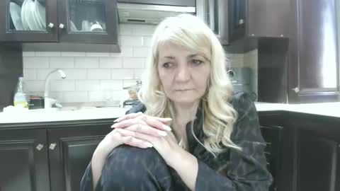 Heyheygrey online show from May 15, 3:26 pm