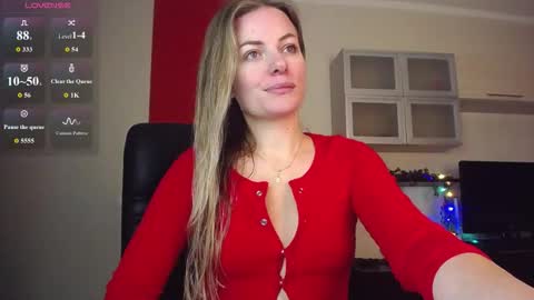 Lina online show from January 8, 11:25 am