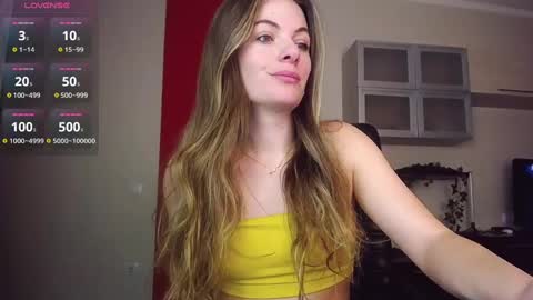 Lina online show from March 2, 8:16 am