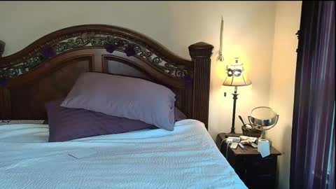 hidden_gold_milf online show from September 10, 3:01 pm