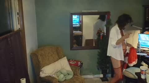 hidden_gold_milf online show from November 30, 7:34 am