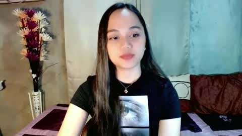 hilarymolly online show from January 31, 8:18 pm