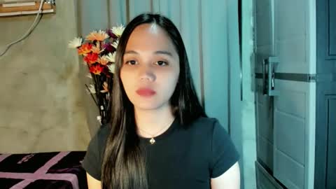 hilarymolly online show from June 4, 6:56 pm