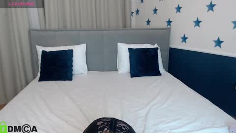 hilleva online show from March 7, 10:10 pm