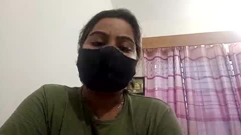 Snapshot of himuhimu22 chatting on October 17, 11:02 am himuhimu22 online show from October 17, 11:02 am