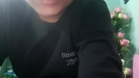 Snapshot of himuhimu22 chatting on January 2, 5:39 pm himuhimu22 online show from January 2, 5:39 pm