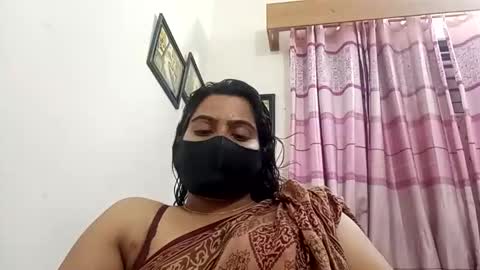 Snapshot of himuhimu22 chatting on October 9, 10:03 pm himuhimu22 online show from October 9, 10:03 pm