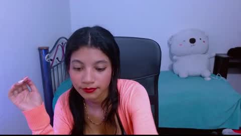 Snapshot of hinata_9 chatting on October 30, 4:04 am 0600AM-1100AM - online show from October 30, 4:04 am