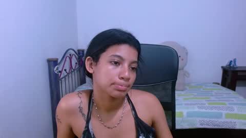 Snapshot of hinata_9 chatting on October 14, 3:09 am 0600AM-1100AM - online show from October 14, 3:09 am