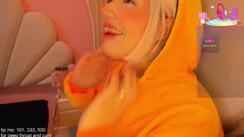 hinata_dolly online show from November 25, 11:23 am