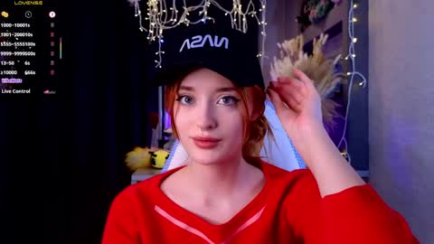 Ella online show from April 9, 7:41 pm