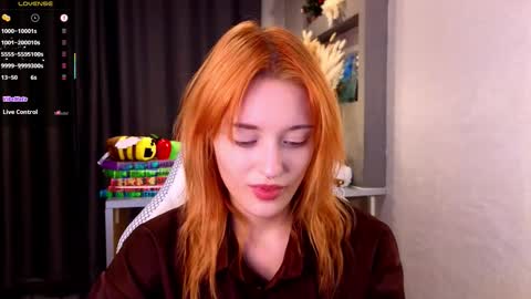 Snapshot of hisoka__akerley chatting on October 18, 5:48 pm Ella online show from October 18, 5:48 pm